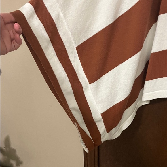 First Love Warm Brown and Cream Sweater Pancho-style Small - Picture 10 of 16